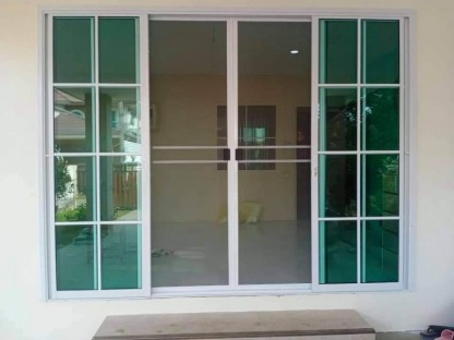 โรงงานเจียรกระจกลาดพร้าว - รับติดตั้งกระจกอลูมิเนียม กระจกศรีวิไล